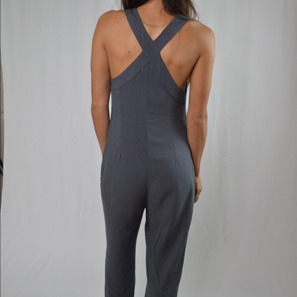 🆕 button up romper - Picture 4 of 4